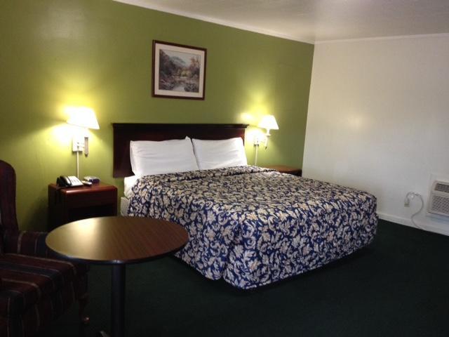 Northside Inn Claxton Екстер'єр фото